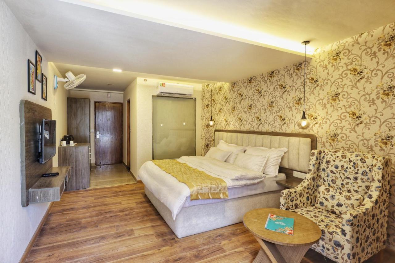 Royal Castle Hotel Kasol Exterior photo